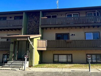 300 Woodridge St #10