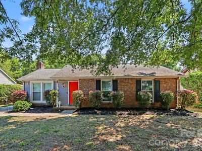 3001 Old House Cir