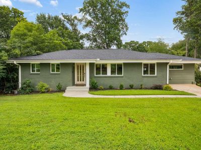 3669 Crestview Dr SE