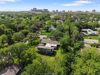 800 Park Pl
