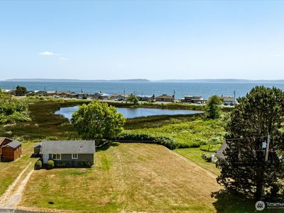 214 Lighthouse Way