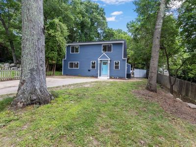 64 Mohawk St