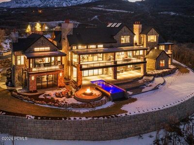 5734 E Lewis Point Cir