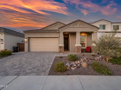 2324 E Saguaro Park Ln