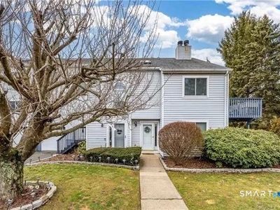 Property at 71 Clubhouse Drive #71, Cromwell, CT