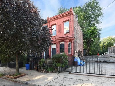63 Park St