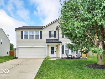 2253 Edgewater Cir