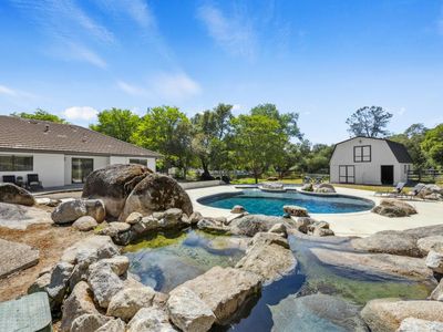 7822 Oak Glen Ln