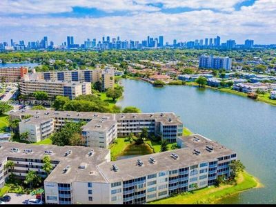 1750 NE 191st St APT 508-2