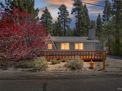 1099 Canyon Rd