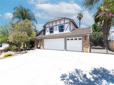 513 E Pioneer Ave