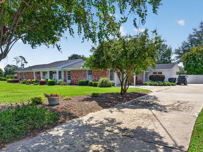 Property at 626 Briarwood Rd, Douglas, GA