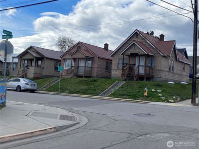 500 -502-504 Methow Street