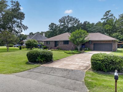 1103 Cass Dr
