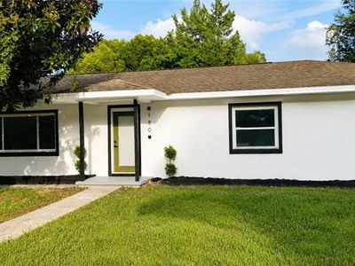 Property at 180 N KENTUCKY AVENUE, Umatilla, FL