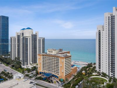 19201 Collins Ave #1101