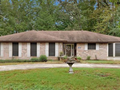 324 Thompson Dr