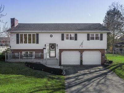 73 Starlight Drive
