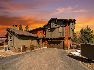 11837 Hope Ct Unit A