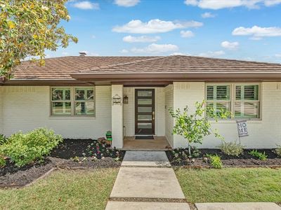 27 Crestwood Dr