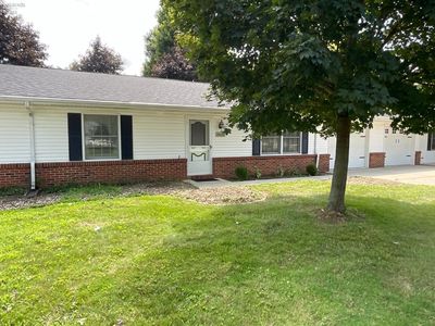 949 Tucker Ln APT B