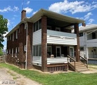 116 Hilton Ave