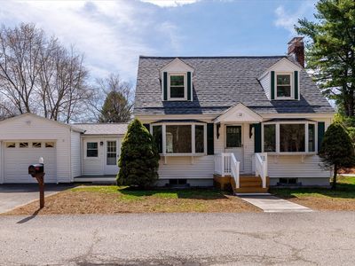 12 Brook St