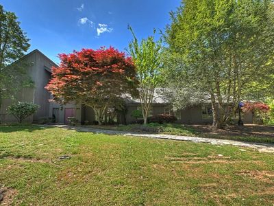 Property at 196 Westwoods Dr, Ellijay, GA