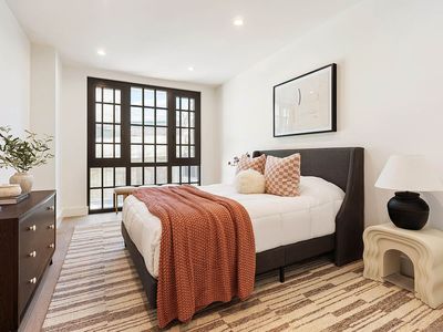 25-23 Newtown Ave #2B