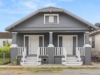 1874-1876 N Roman St
