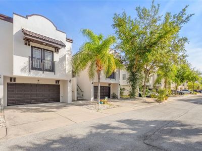 3633 Bay Heights Way