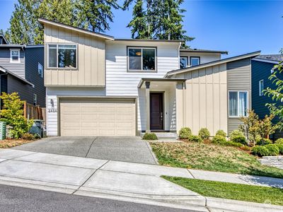 2454 NE Athlon Court