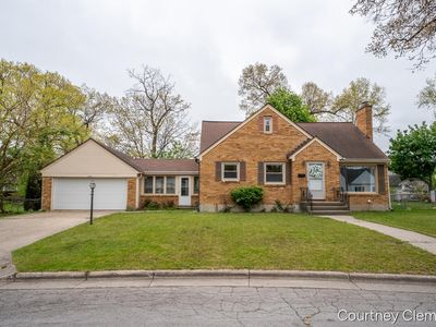 2565 Cherrywood Ct SW