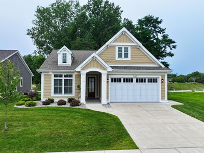 4169 Village Green