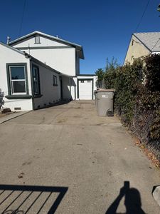 602 Walnut St