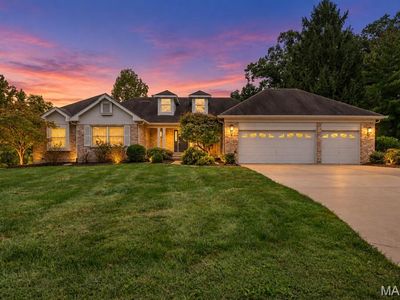 Property at 17026 Kimwood Ct, Chesterfield, MO