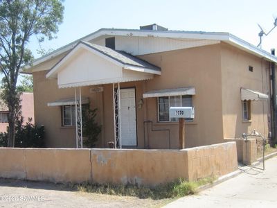 1070 N Tornillo St