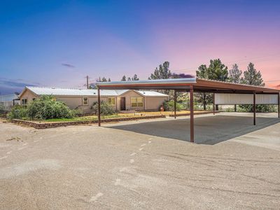 5155 Del Rey Blvd