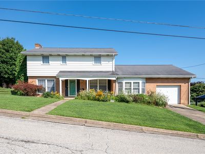 320 W 1st Ave