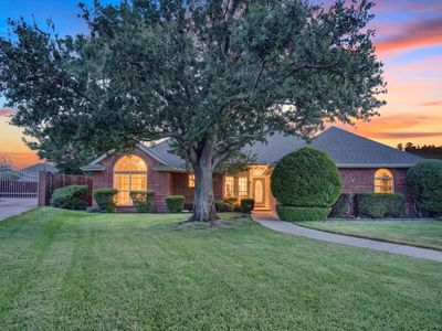 729 Bent Tree Ct