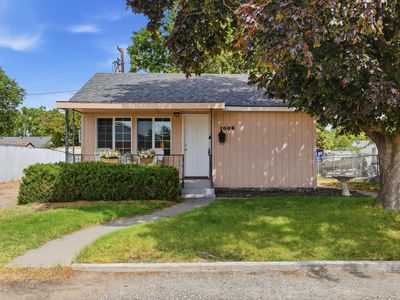 1006 Winslow Ave
