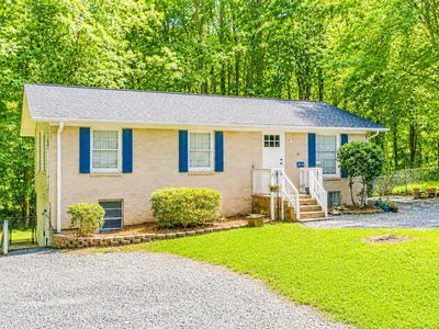 Property at 8718 Rollingwood Rd, Chapel Hill, NC