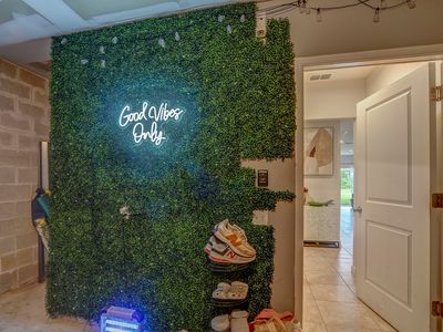 337 Raspberry Road