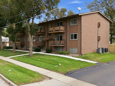 4209 65th St APT 4