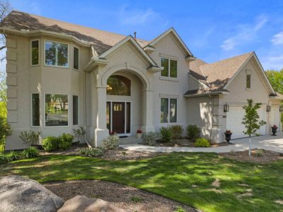 8587 Summit Oaks Bay