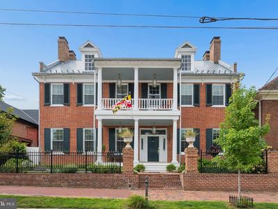 26 E Salisbury St