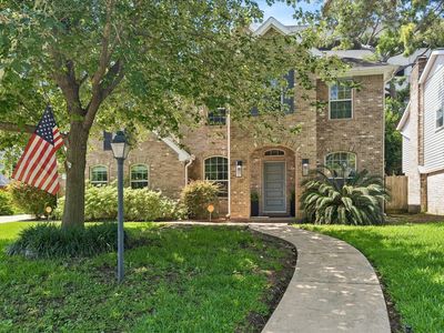 14855 Perthshire Rd