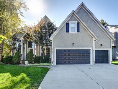 11305 W 144th St