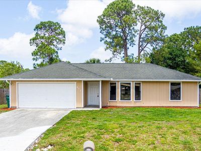 657 NW Marion Avenue