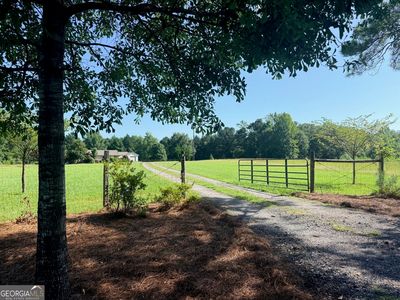 6090 Strickland Town Rd